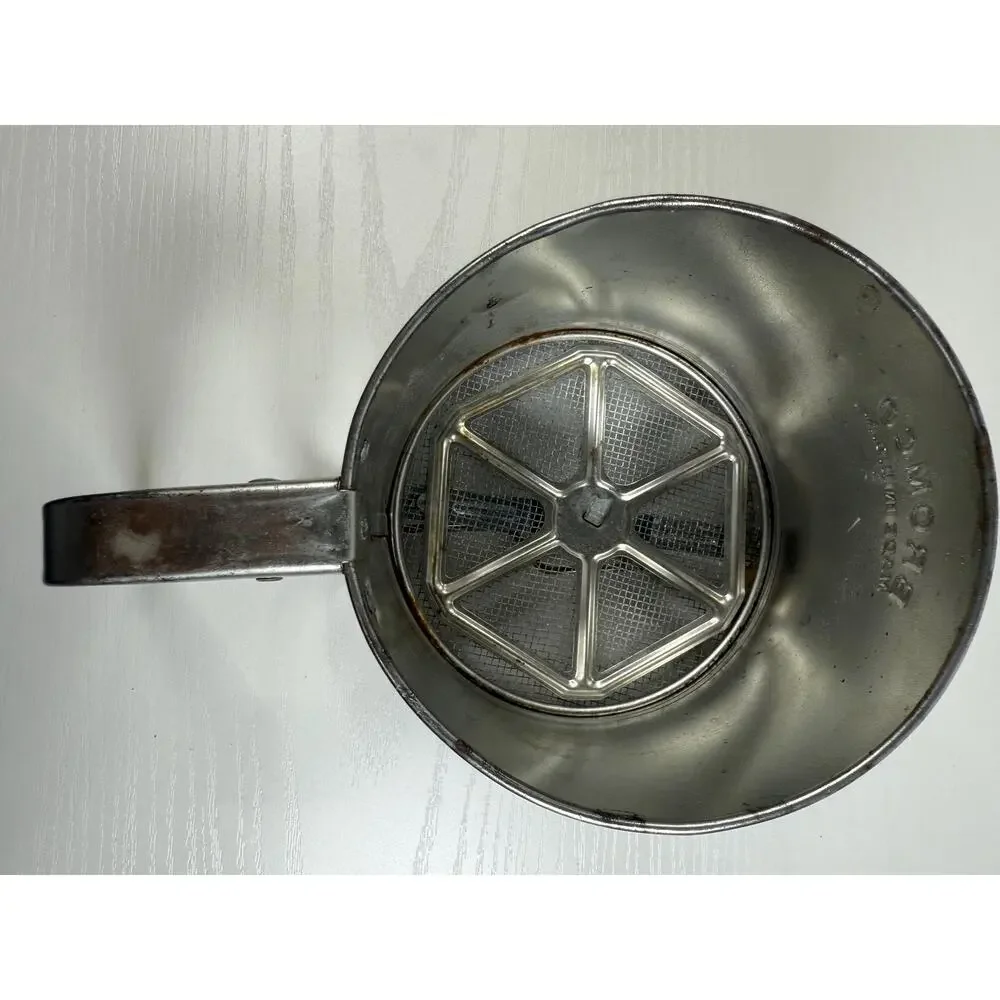 Vintage BROMCO Tin Flour Sifter, Made in USA, Squeeze Handle Kitchen Tool